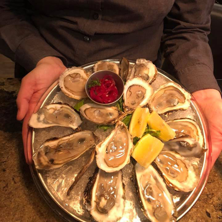 MeatMaketNiagaraOysters Lundy’s Lane Niagara Falls